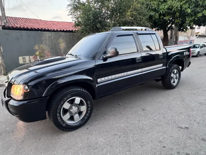 Chevrolet S10 Pick-up Exec. 2.8 4X4 CD TB Int.dies 2010