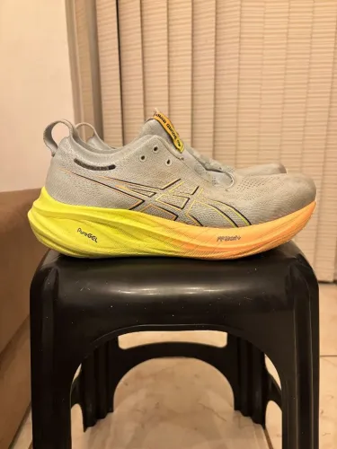 Asics Gel Nimbus 26 'Maratona de Paris' (edição limitada) - n°42