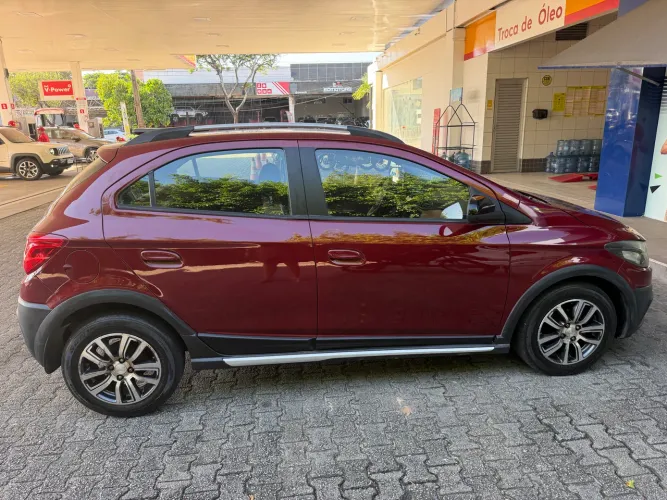 Chevrolet Onix Activ 1.4 8V Flex Aut. 4P 2017