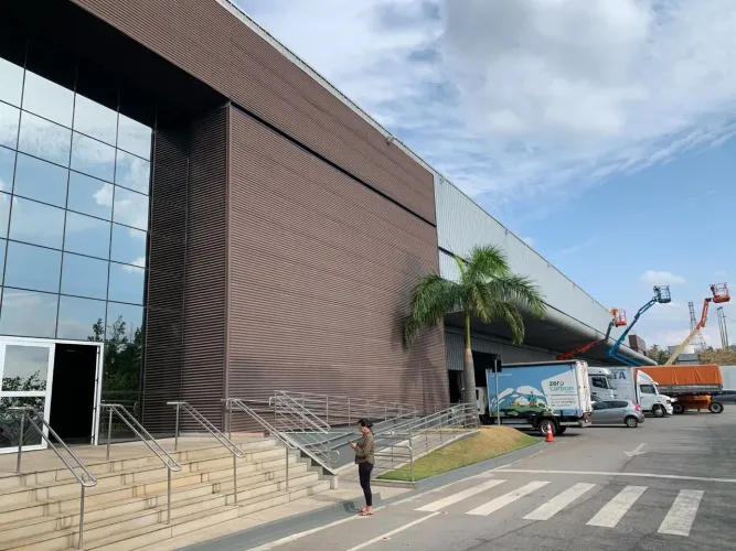 Galpão 13581 m² - 96 docas - Fernão Dias - Betim - MG
