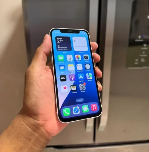 iPhone 12 branco 128GB Face iD ok aceito cartão!