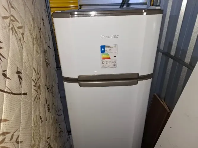 Refrigerador Esmaltec 276 Litros RCD34 Branco - 127 Volts