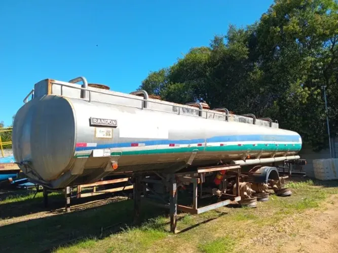 VENDE-SE CARRETA SR/RANDON SR TQ (TRANSPORTE DE CHORUME) - VALOR ABAIXO DO MERCADO