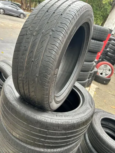 Pneus 205/55/17 continental por 180$ cada instalados meia vida