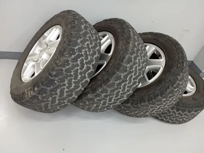 RODAS ORIGINAIS FORD RANGER ARO 17 