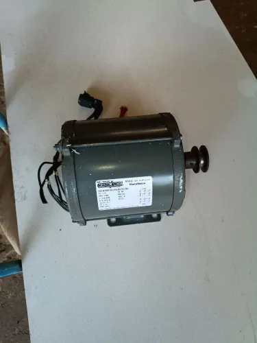 Motor indução monofásico 1/4