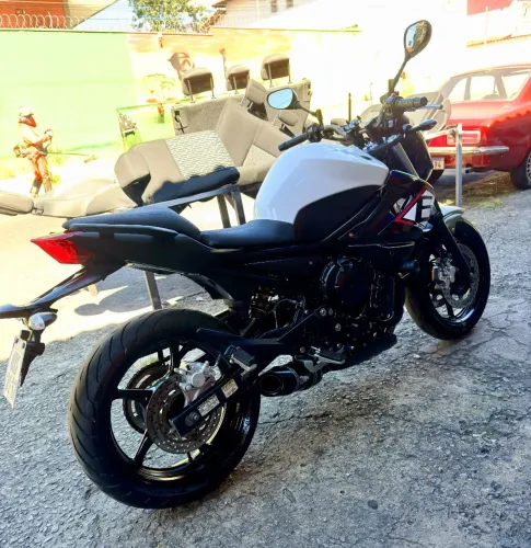 XJ6 super nova