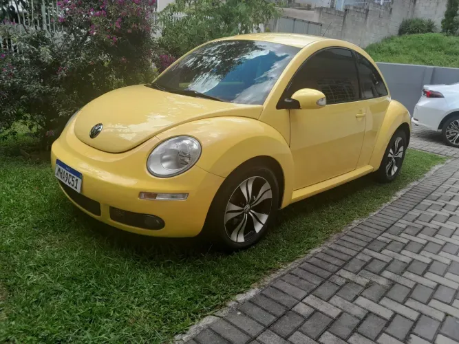 Volkswagen New Beetle 2.0 MI Mec./aut. 2008