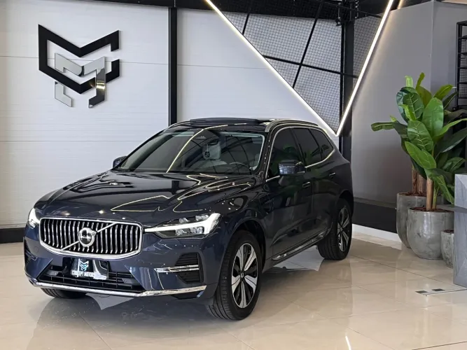 Volvo XC-60 T-8 Plus 2.0 AWD (híbrido) 2023
