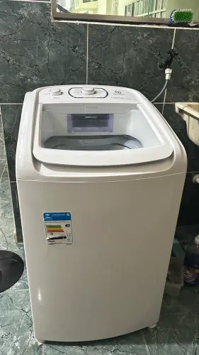 Vendo máquina de lavar 11kg com 2 meses de uso e incluso nota fiscal