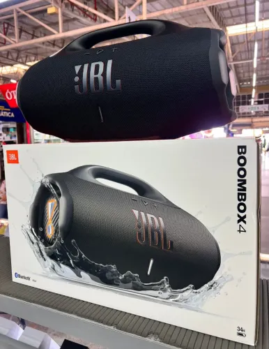 BOOMBOX 4 PRETA NOVA LACRADA GARANTIA DE 1 ANO