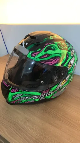 CAPACETE NORISK - usado