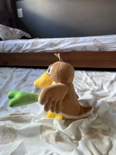 Farfetch'd Pokémon em Pelúcia