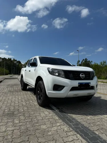 Nissan Frontier S CD 4X4 2.3 TB Diesel Mec. 2022