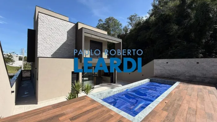 CASA EM CONDOMÍNIO - jardim 21 de março - SP