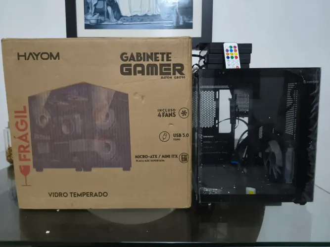 Gabinete Hayom Modelo Aquário + Controladora Hayom (incluso 4 fans)