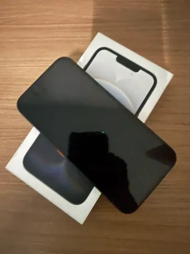 iPhone 16e - 128 GB