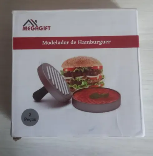 Forma modelador de hambúrguer seminovo.