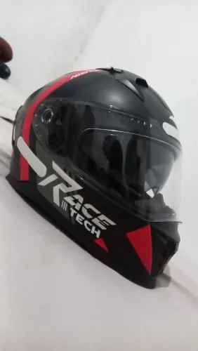 Capacete Race tech para vender 