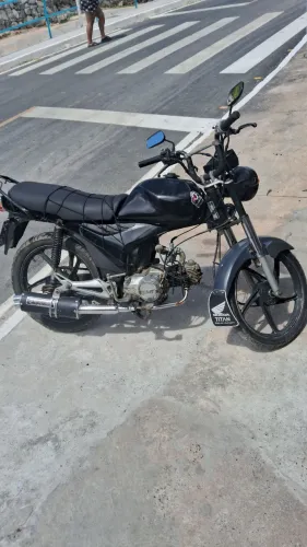 Vendo moto Bull 2015