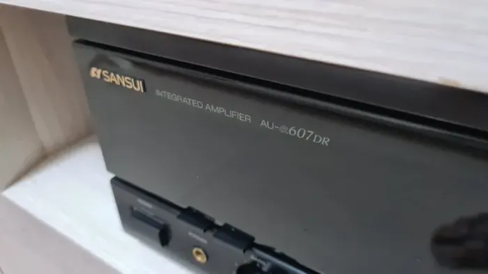 Integrado Sansui Alpha AU-?607DR