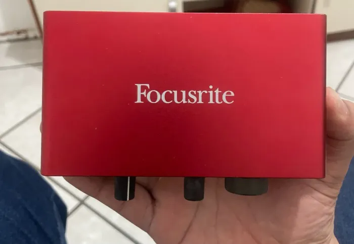 Placa de Áudio Focusrite Scarlett Solo