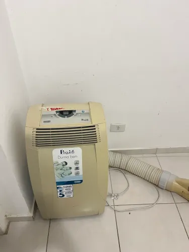 Ar-condicionado portátil DeLonghi 9.000 btus