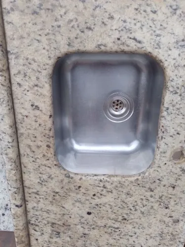 Pia, mesa de preparo e L com encaixe para fogão, branco Dallas.