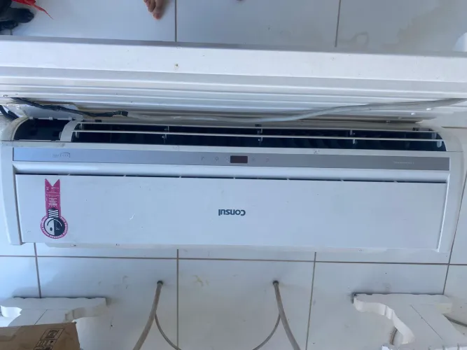 Ar condicionado CÔNSUL