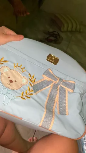 Vendo kit de bolsa maternidade azul de ursinho nova