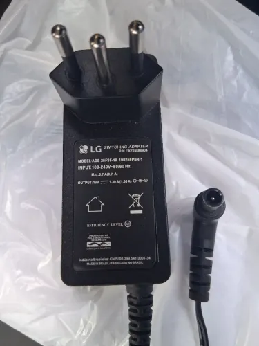 Fonte Externa 19v Monitor Lg Ads-25fsf-19 ( NOVO )