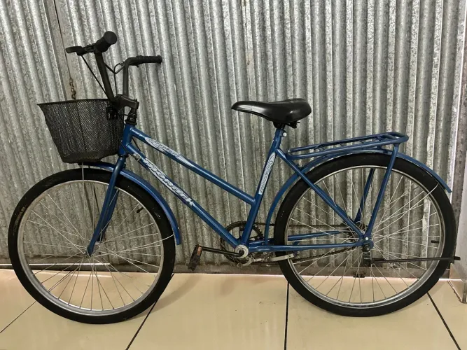 Bicicleta Monark Tropical Aro 26 Azul - Com Cesta e Bagageiro
