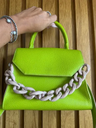 Bolsa Arezzo