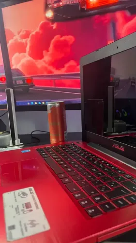 Notebook Asus Core i5 5 Geracao 2.20ghz 8GB RAM 256GB Ssd (Red)