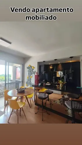 Oportunidade apartamento reformado,condomínio club.