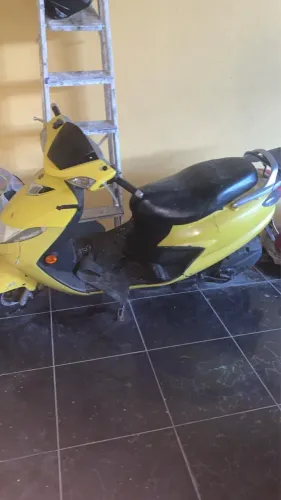 Burgman 125 ano 2008