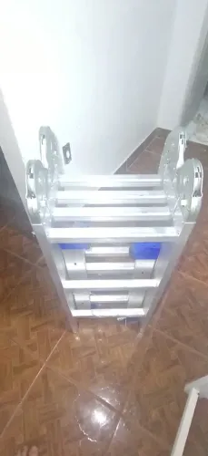 Escada de Alumínio Multifuncional 3,37cm.