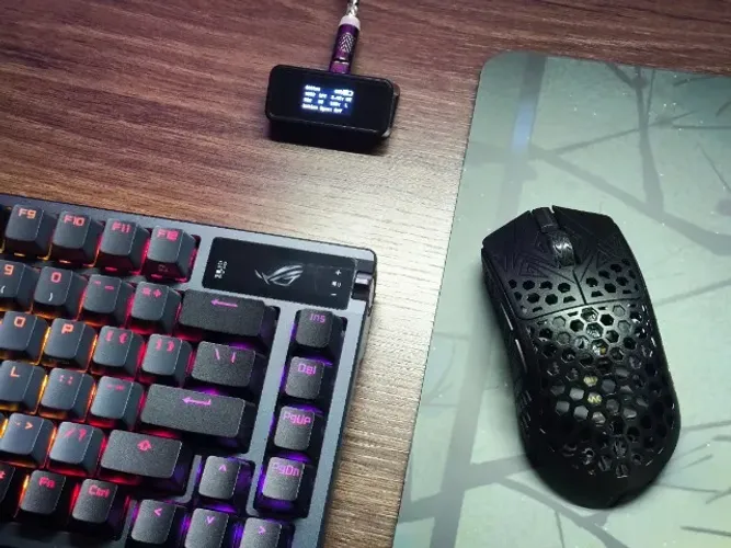 Mouse Vancer x Arbiter Akitsu small 8000hz dongle c/ tela
