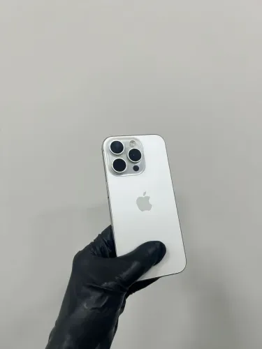 iPhone 15 pro 128gb