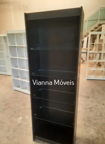 Estante Prateleiras de Vidro - MDF Preto