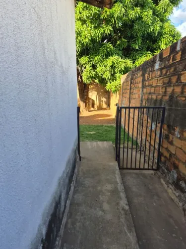 Casa disponível para alugar morada do bosque trindade, 3/4, 1 banheiro.