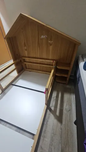 Cama montessori infantil