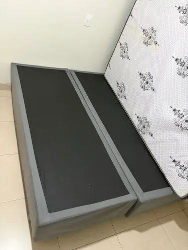 Cama de Casal com Base Bipartida - Pouquíssimo Usada