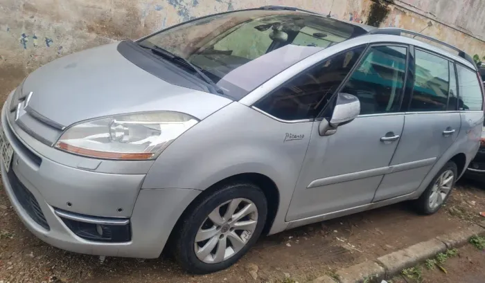 Citroen C4 Picasso Grand 2.0 16V 143cv AUT 2010