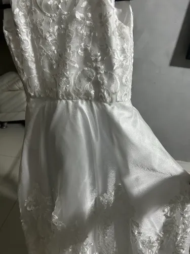 Vestido infantil branco de renda tecido de noiva daminha/formatura/batizado