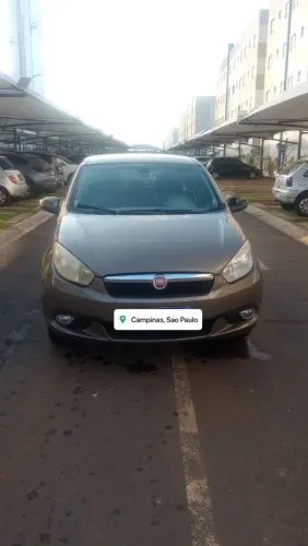 Fiat Grand Siena Essence Dual. 1.6 Flex 16V 2015