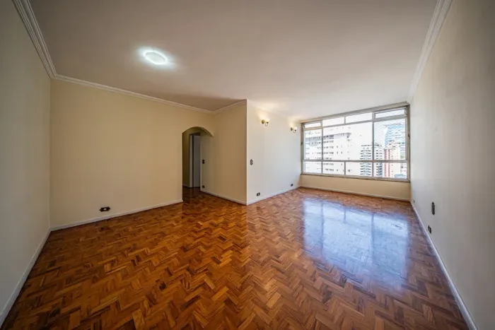 Apartamento à venda com 3 dormitórios no Edifício Jatobá na Consolação REF: OR *61