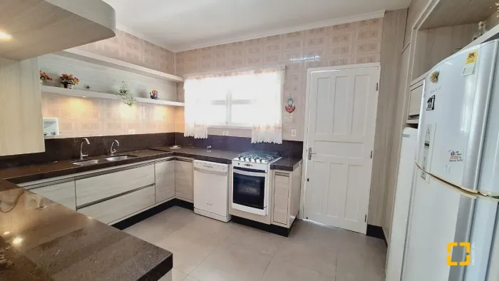 Casa a venda em Capoeiras de 3 Dormitórios Florianópolis SC