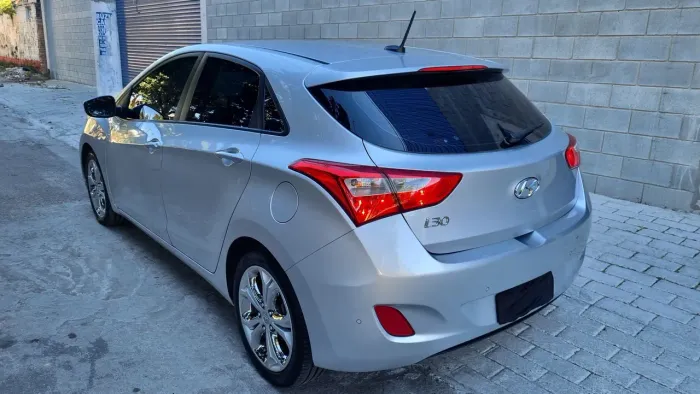 Hyundai I30 1.8 16V Aut. 5P 2015