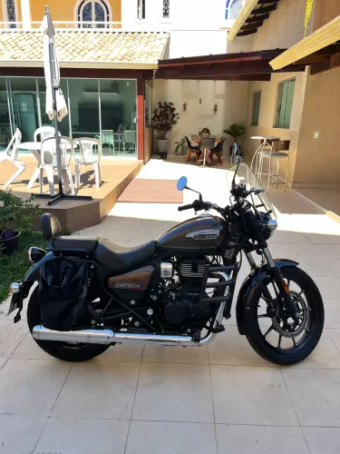 Royal Enfield Meteor Supernova 350